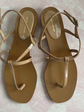 Antoni Melani Nude T Strap Sandals